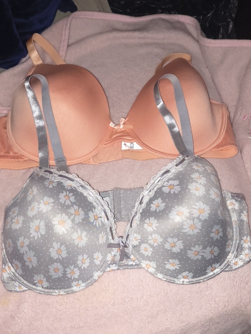 just be Peach & Gray Daisy Push-Up Bras